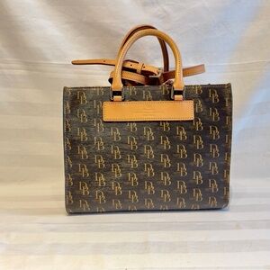 Dooney & Bourke Monogram Purse EUC